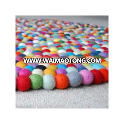 High Quality Nepal Handmade Round Wool Felt Ball carpets/rugs